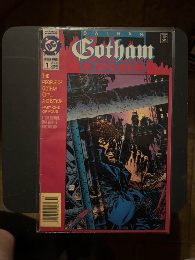 Batman: Gotham Knights #1 cover